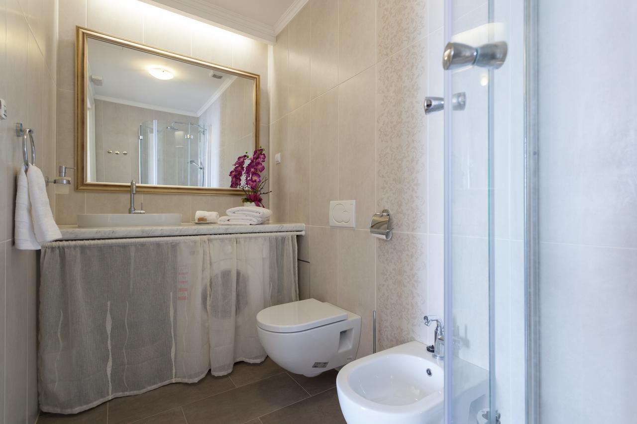 Luxury Beachfront Apartment Banje Ντουμπρόβνικ Εξωτερικό φωτογραφία