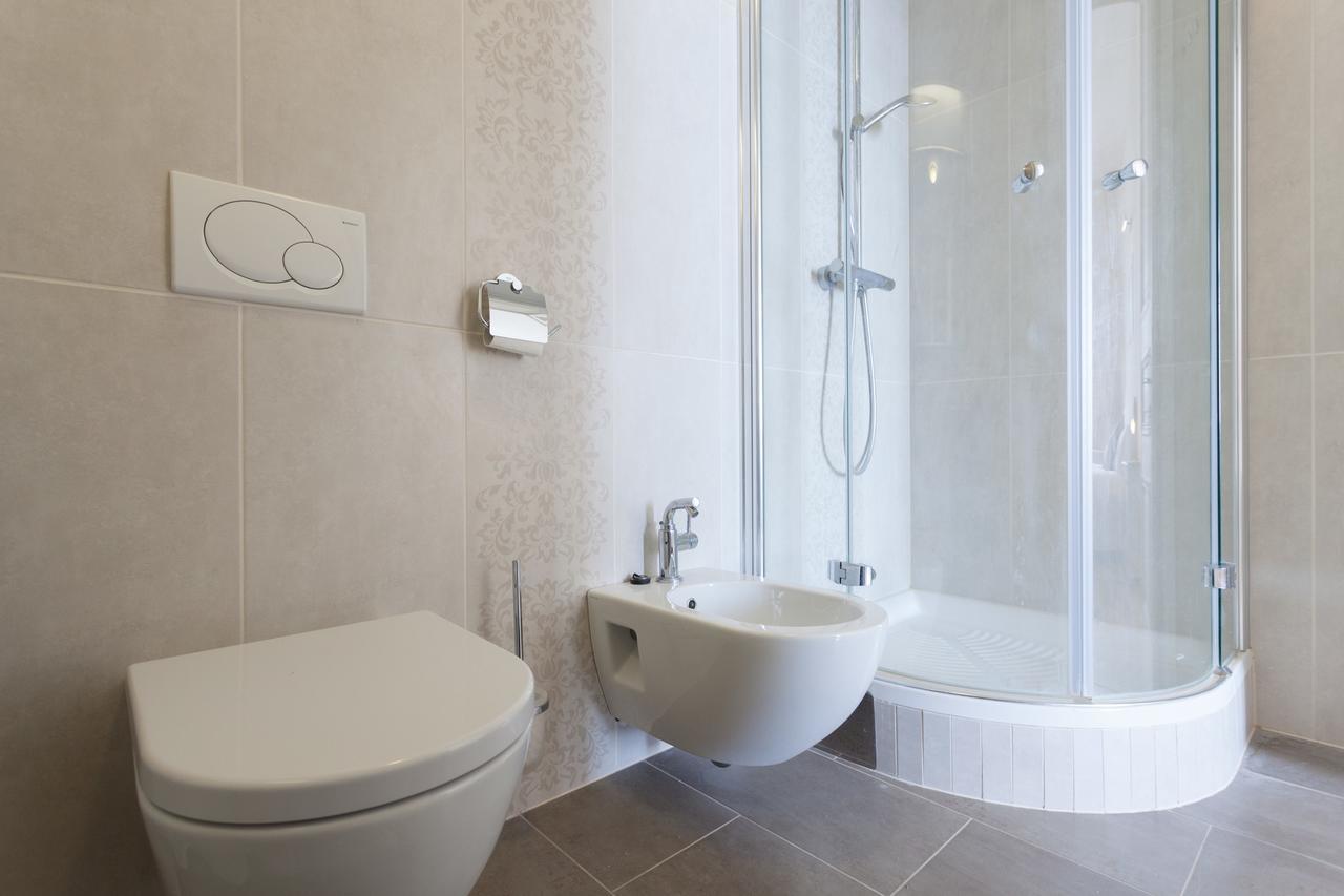 Luxury Beachfront Apartment Banje Ντουμπρόβνικ Εξωτερικό φωτογραφία