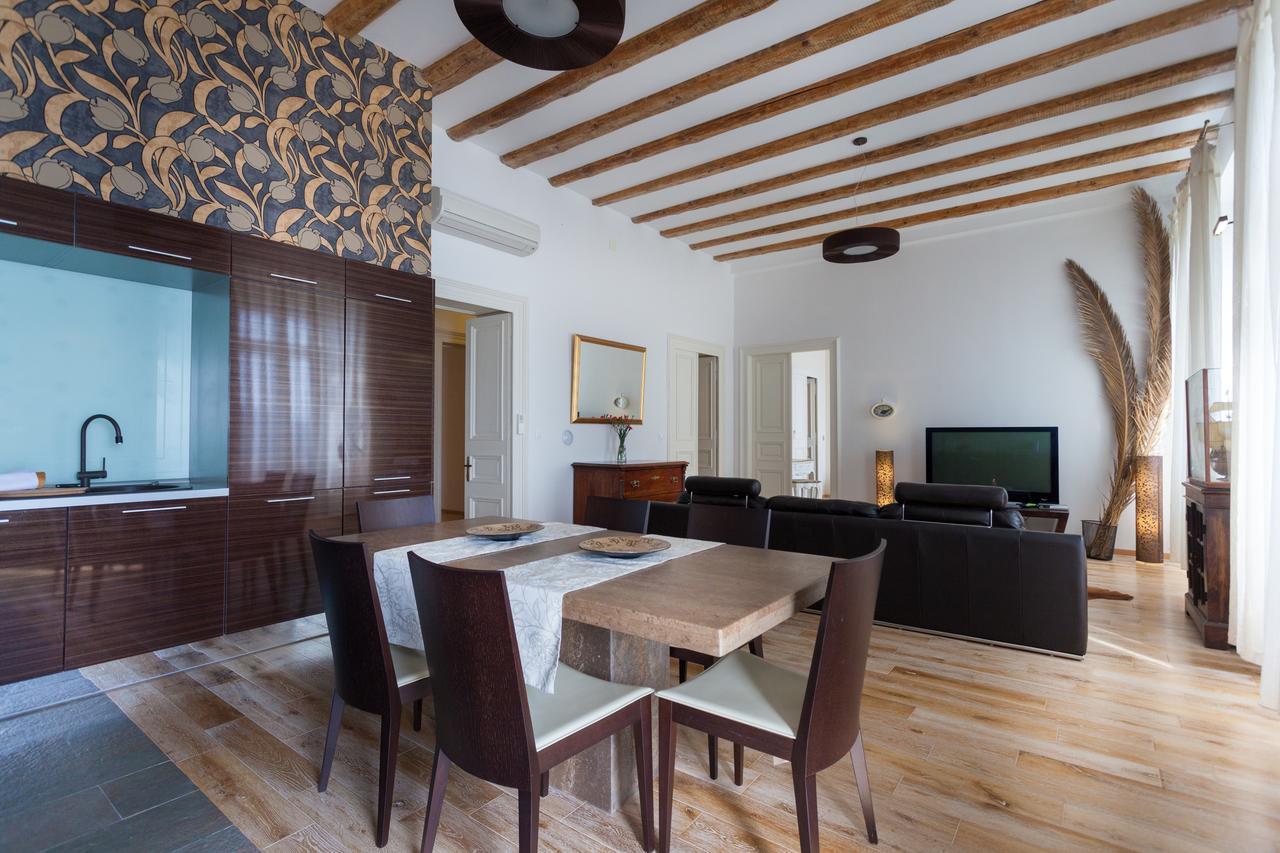 Luxury Beachfront Apartment Banje Ντουμπρόβνικ Εξωτερικό φωτογραφία